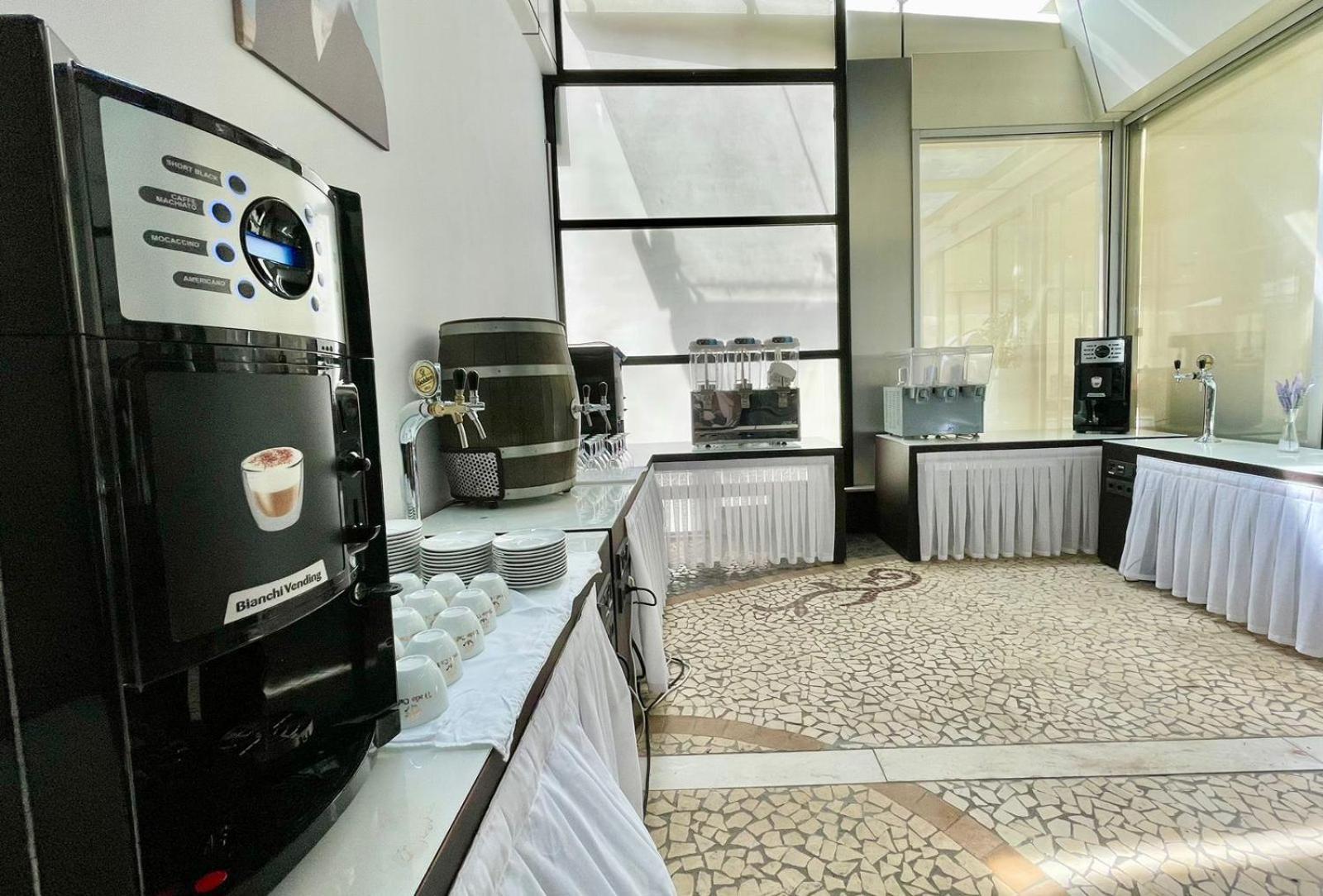 Amh Hotel Durres Luaran gambar